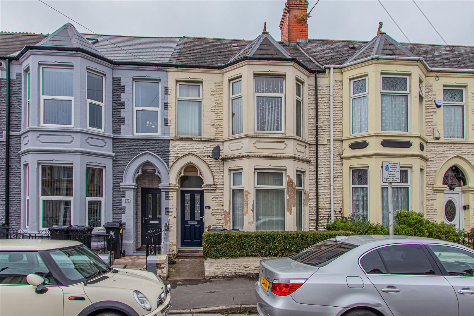Mackintosh Place, Roath